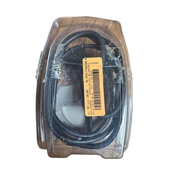 Dynex DVI-TO-HDMI Digital Video Cable (6FT / 1.8M) - Picture 3 of 3